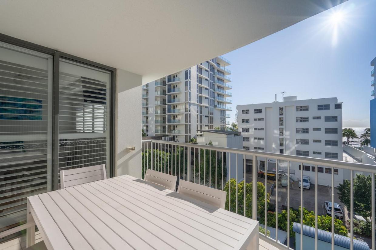Seamark On First Mooloolaba Extérieur photo